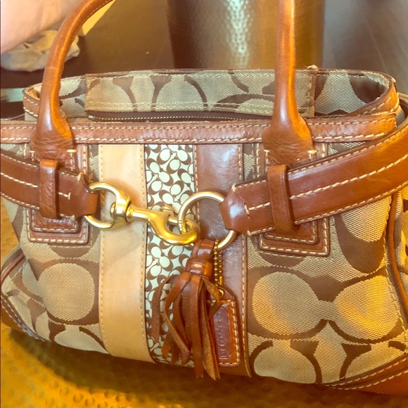 Coach Handbags - Coach Purse